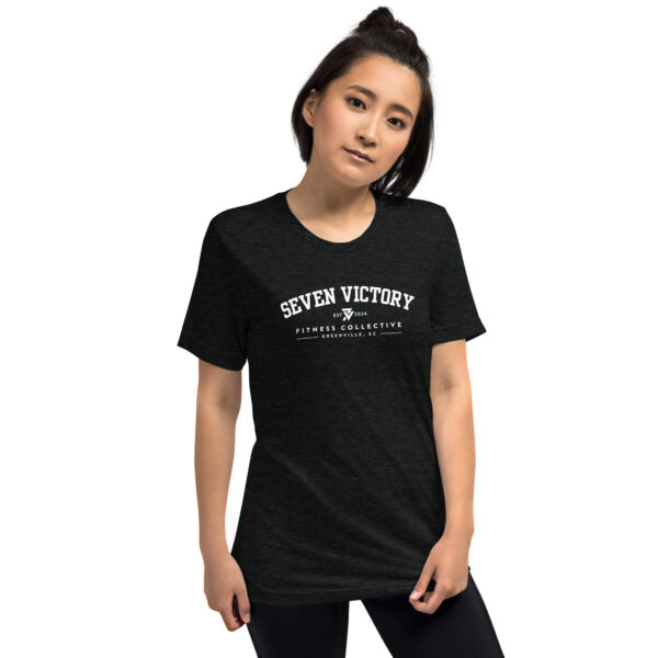 Tri-Blend Collegiate Seven Victory Short sleeve t-shirt
